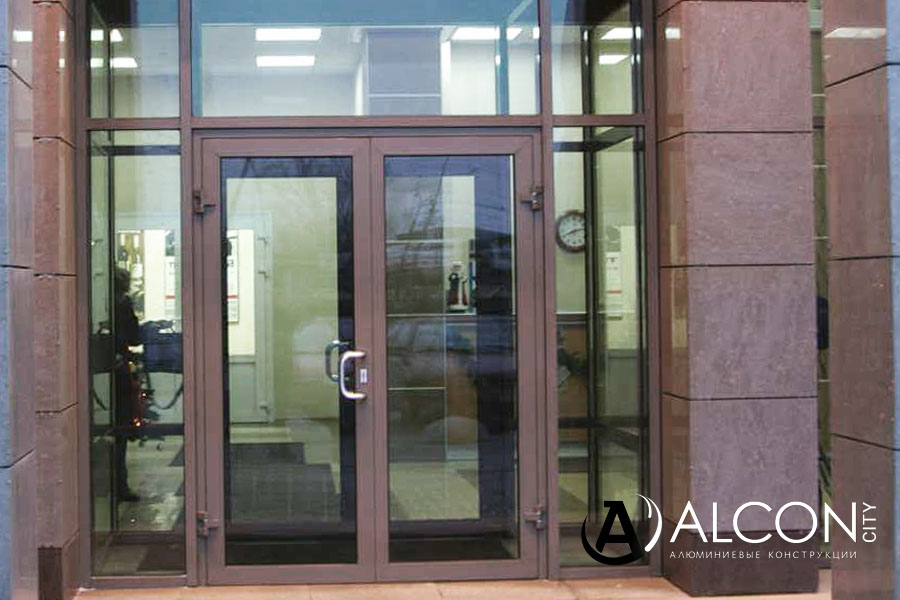 Двери алюминиевые со стеклом в Орле